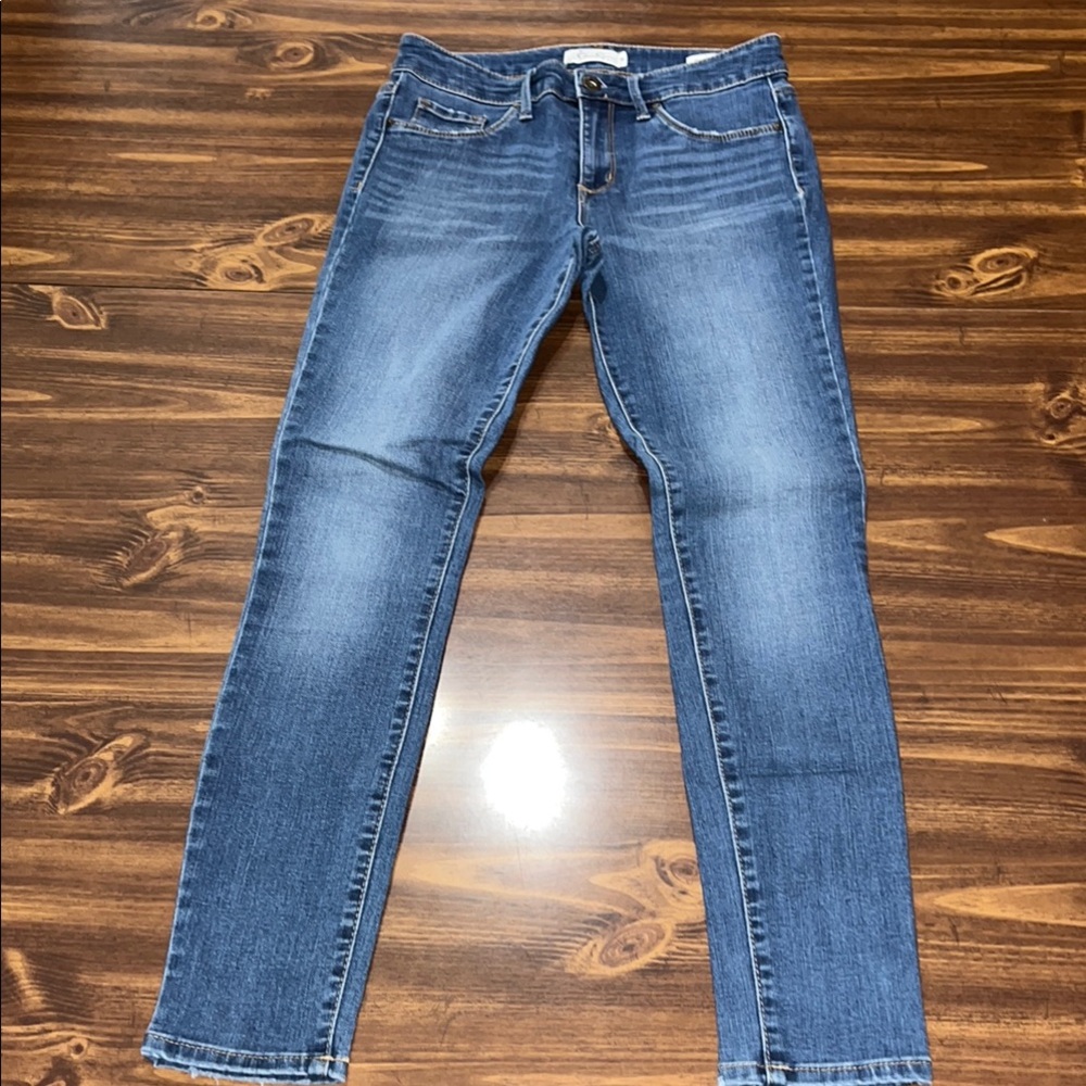 Jessica Simpson Kiss Me Super Skinny Jeans size 28